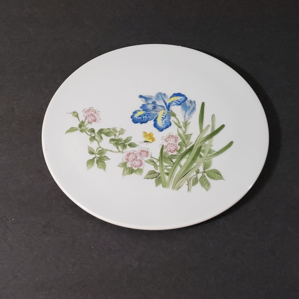 Vintage Floral Trivet Takahashi